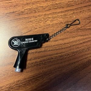 Nike Cross county, spike wrench